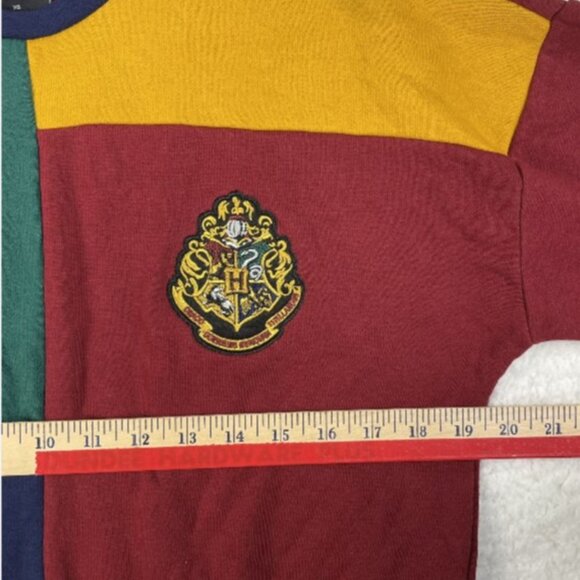 Harry Potter Sweatshirt UniSex Adult XS Red Blue Gold Hogwarts Crest - Picture 7 of 8